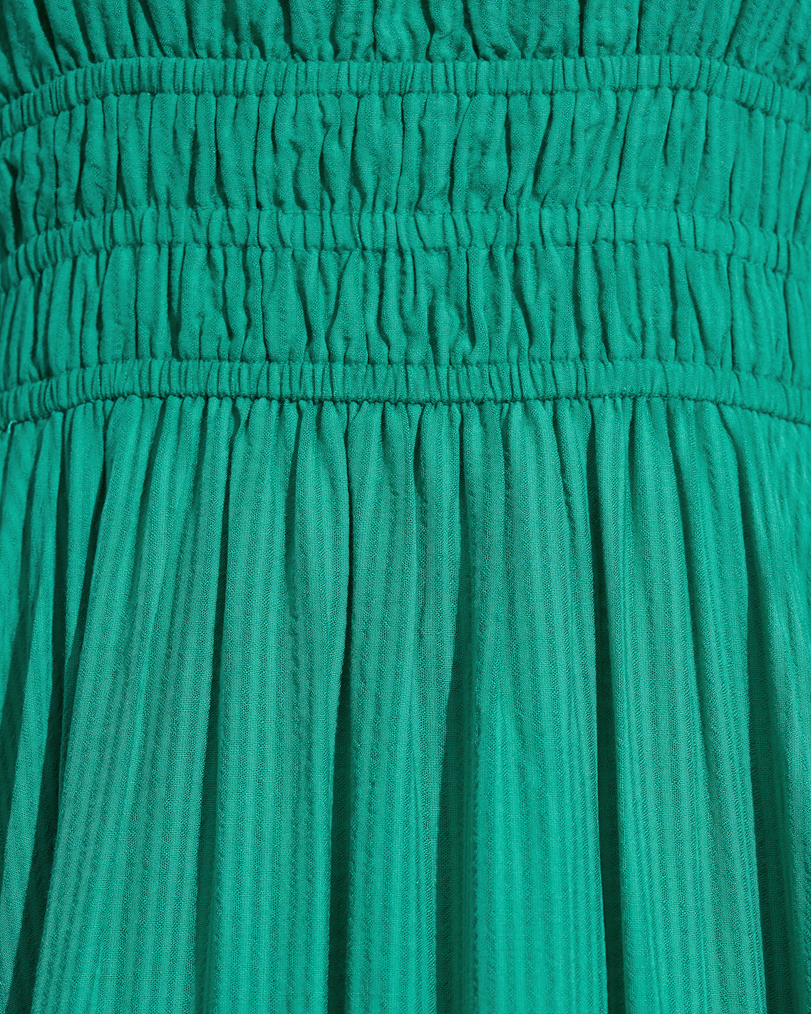 Berkeley Smocked Waist Midi Dress in Green
