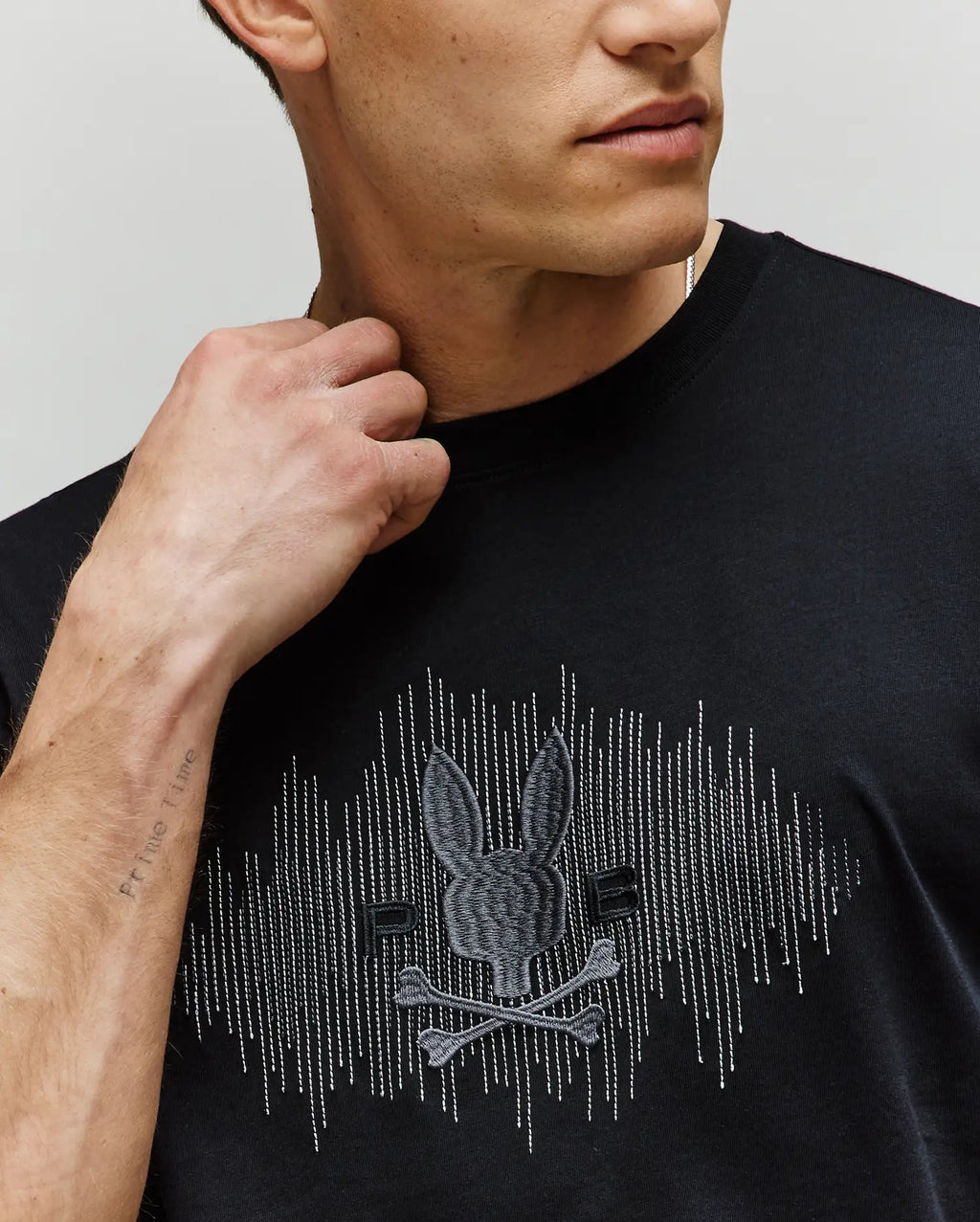 MENS OLLIE GRAPHIC TEE - MT0200066